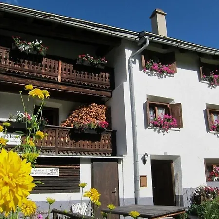 Chasa Zanoli Whg 2 Stock Apartment