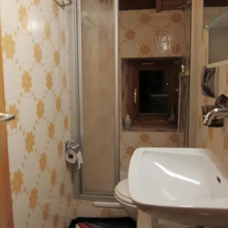 Chasa Zanoli Whg 2 Stock Apartment *